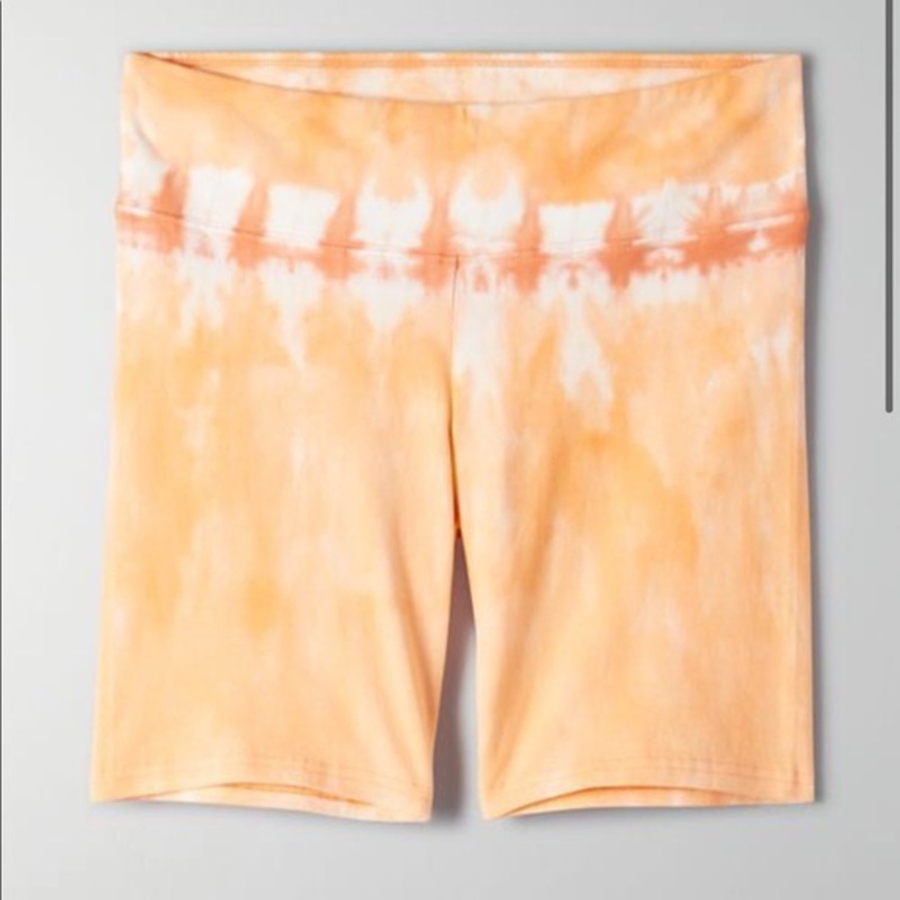 Aritzia orange tie dye bike shorts
